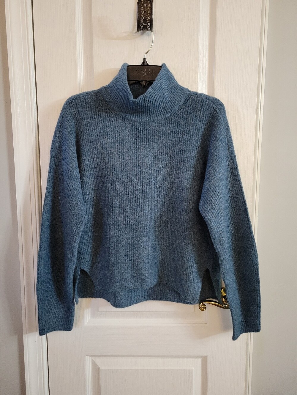 Abercrombie & Fitch Ribbed Mock Neck High-Low Hem Sweater Blue Size Small